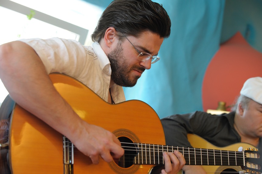 Joscho Stephan and his Guitarras Calliope Signature Model. Photos © Dirk Engeland