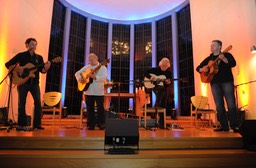 Michael Fix, Kai Heumann, Stephen Bennett and Stefan Mönkemeyer at the Guitar Night in Schwerte. Photo © Dirk Engeland