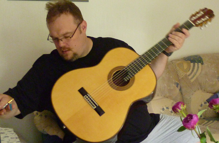 Richard Smith with Guitarras Calliope, Modelo Orfeo